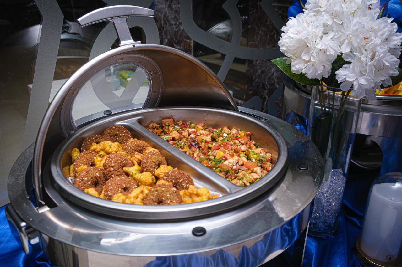 Taj Al Worood Hotel Jeddah Bagian luar foto