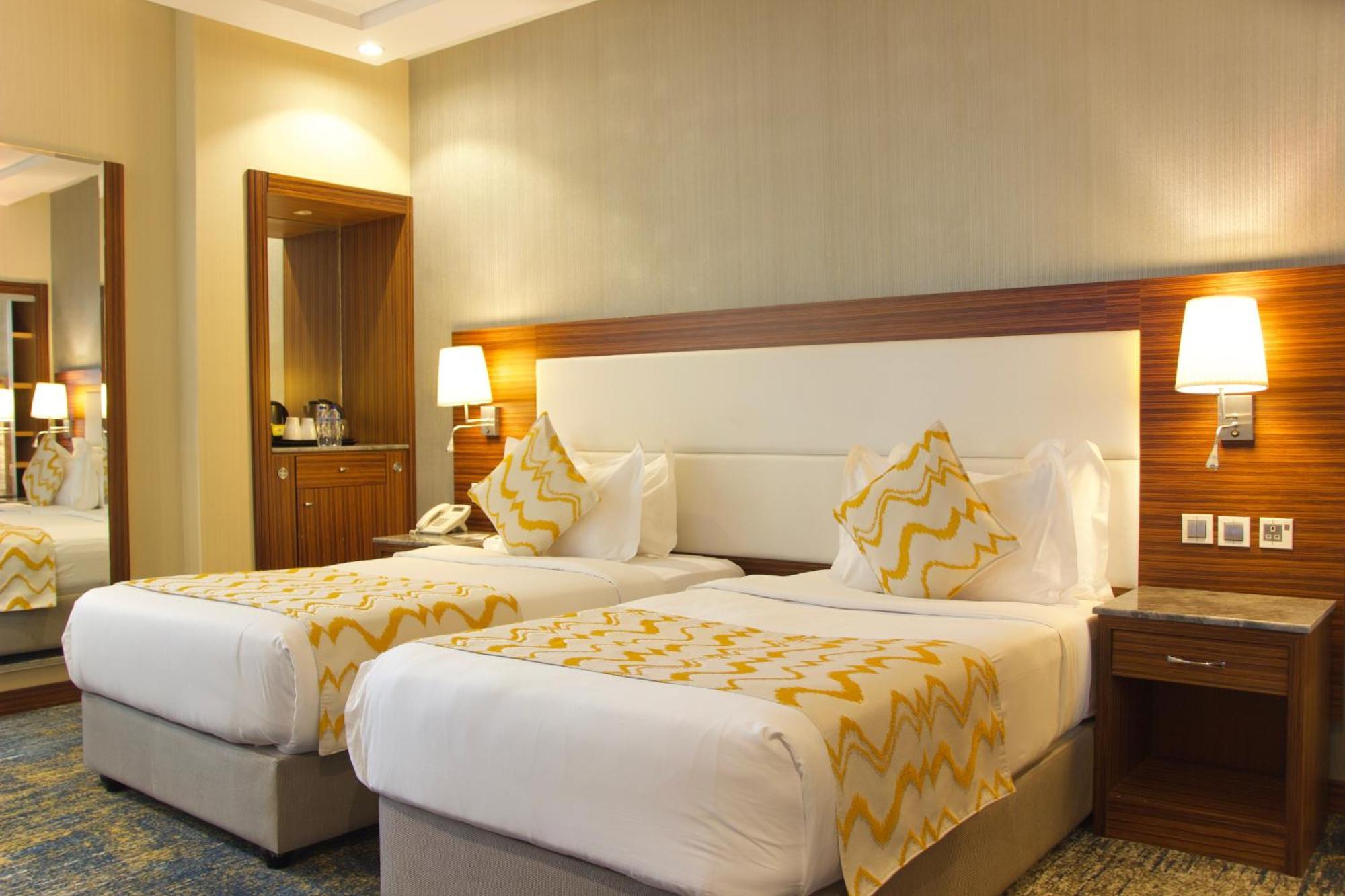 Taj Al Worood Hotel Jeddah Bagian luar foto